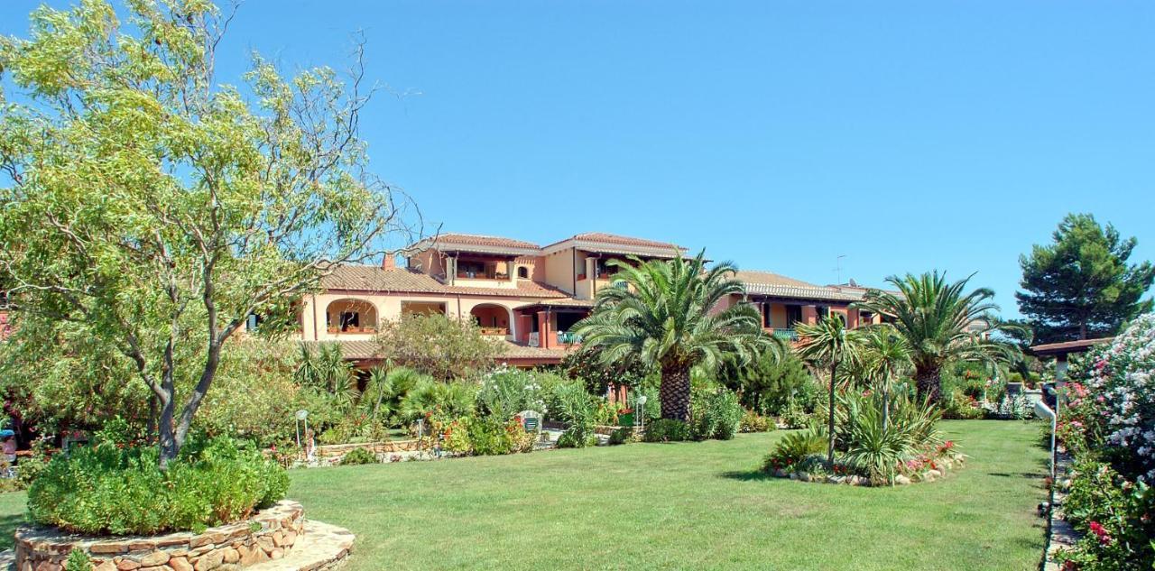 Nicolaus Club Torre Moresca Orosei Exterior foto